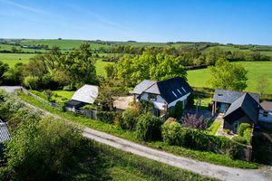 Elcombe Barn_Aerial Aspect- click for photo gallery